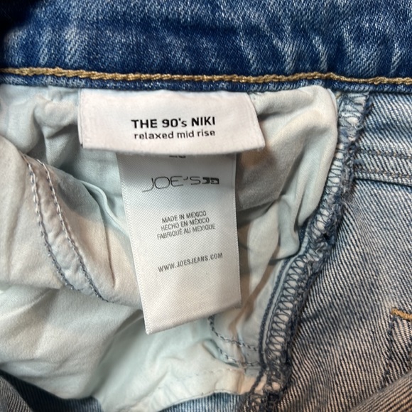 Joe’s 90’s Distressed Jeans - Picture 4 of 5